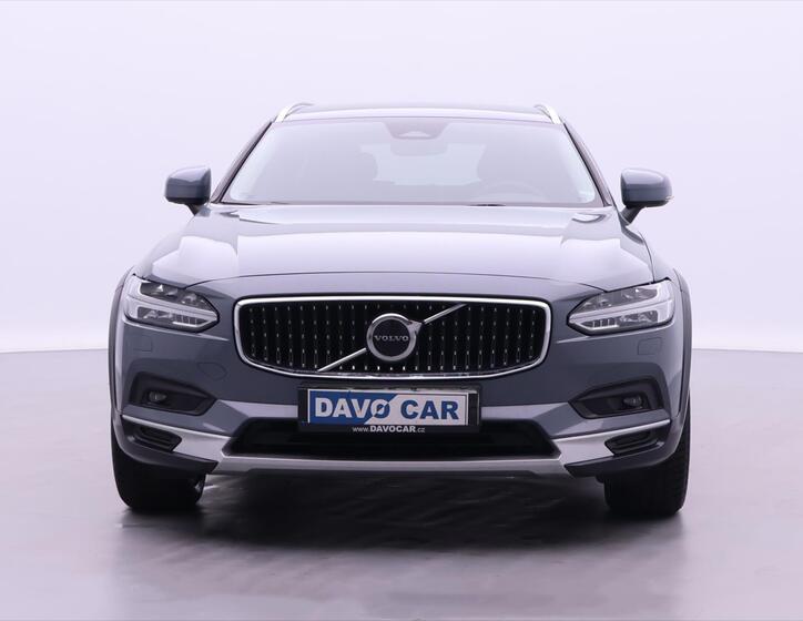 Volvo V90 2