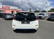 Nissan Leaf 6