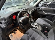 Ford Galaxy 7