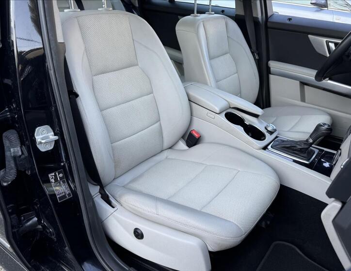 Mercedes-Benz GLK 28
