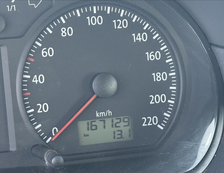 Volkswagen Polo 11