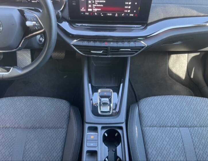 Škoda Octavia 10