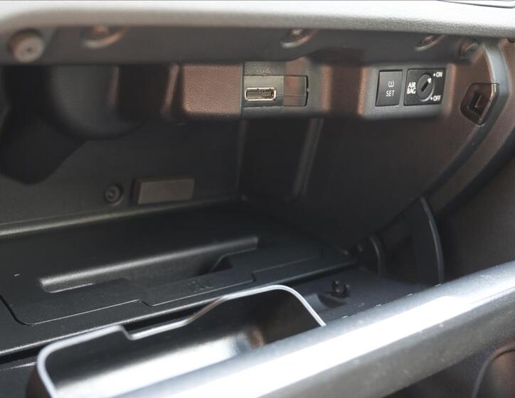 Volkswagen Polo 34