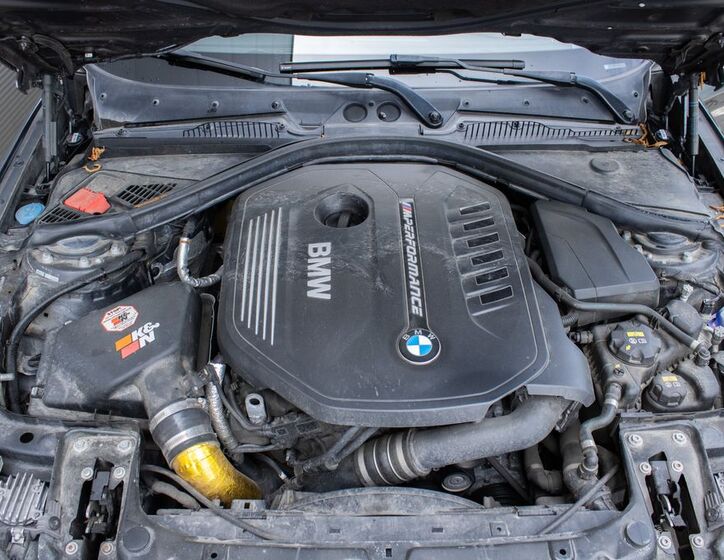 BMW Řada 2 25
