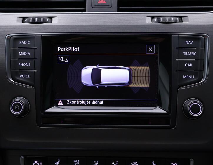 Volkswagen Golf 27