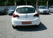 Opel Astra 4