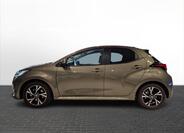 Toyota Yaris 4
