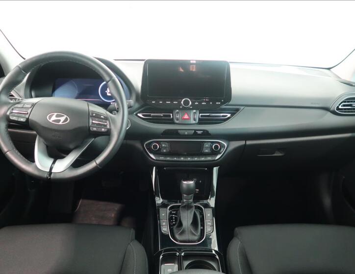 Hyundai i30 9