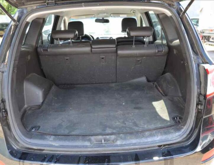 Hyundai Santa Fe 26