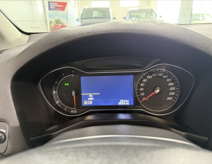 Ford Mondeo 10