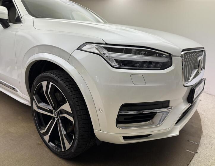 Volvo XC90 48