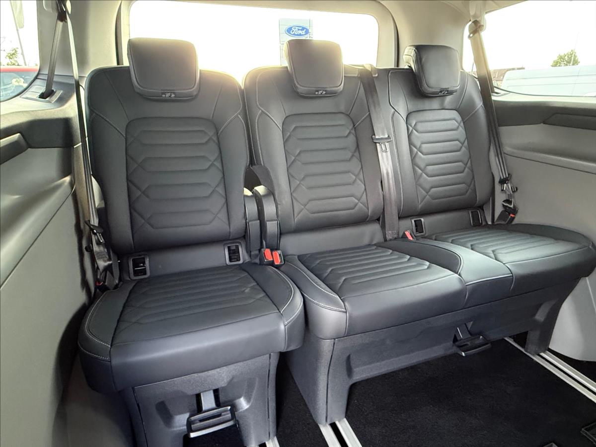 Ford Tourneo Custom