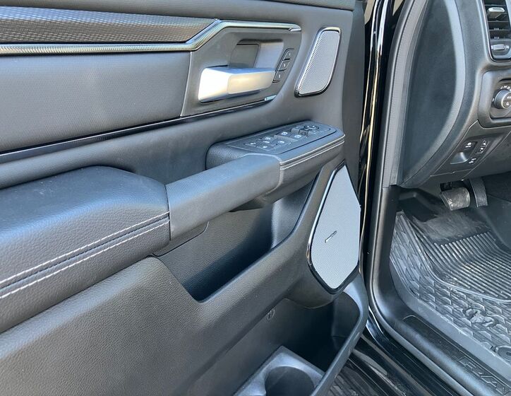 Dodge RAM 27