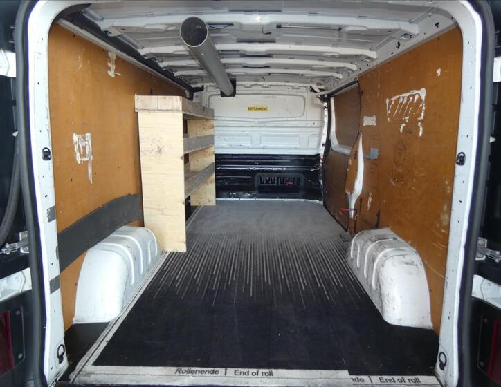 Renault Trafic 11