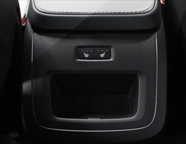 Volvo XC90 31