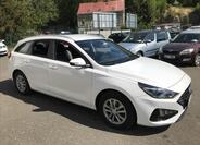 Hyundai i30 4