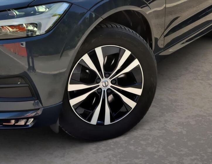 Volvo XC60 6