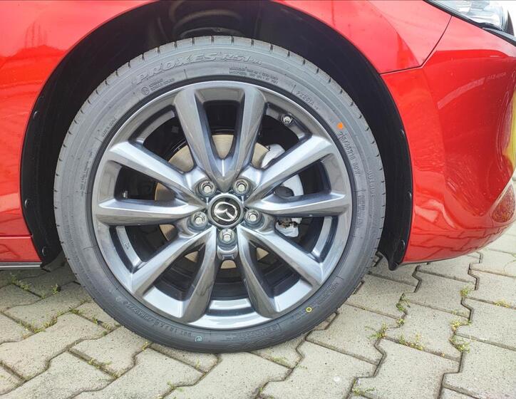 Mazda 3 11