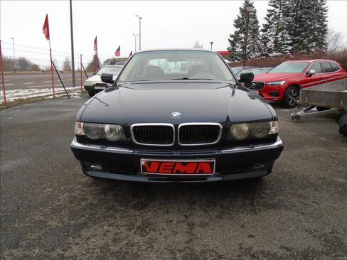 BMW Řada 7