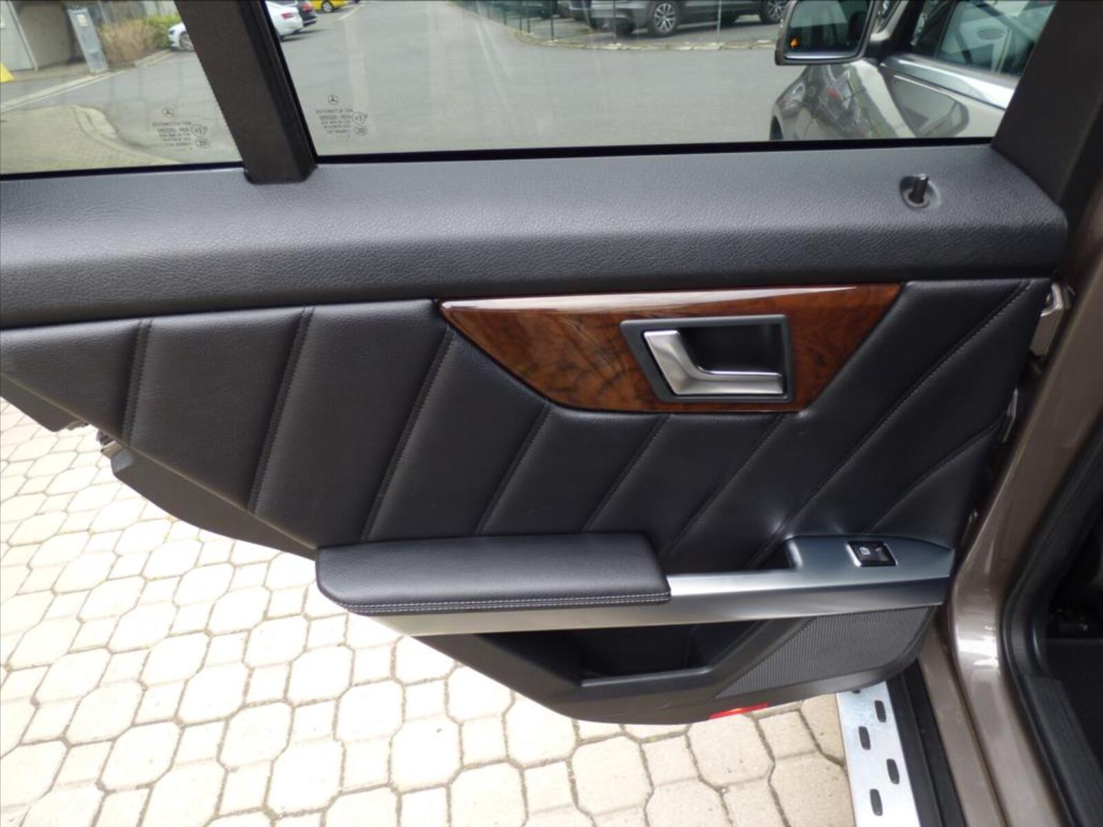 Mercedes-Benz GLK 46