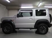 Suzuki Jimny 8