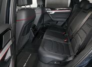 Volkswagen Touareg 11