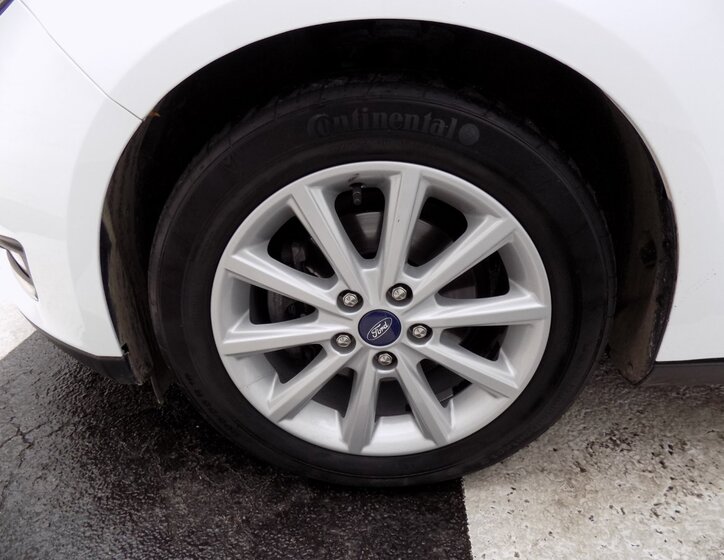 Ford Focus 37