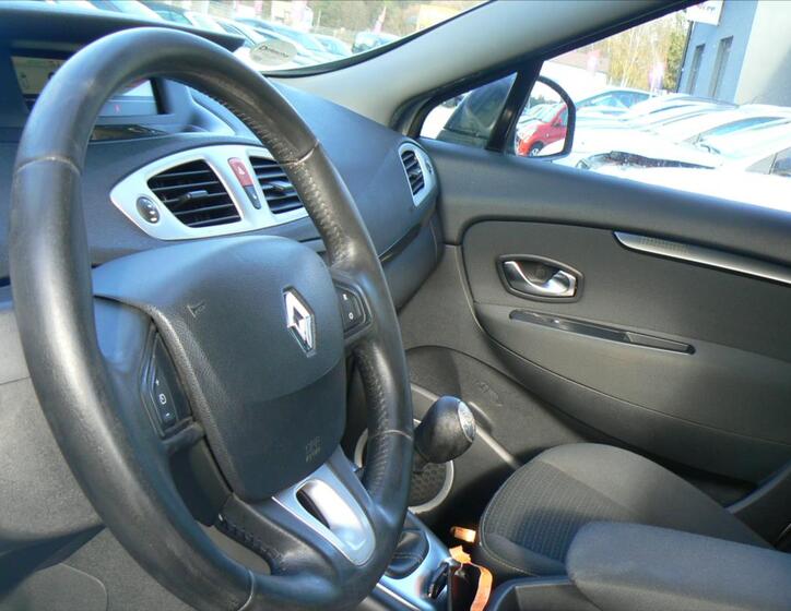 Renault Grand Scénic 10