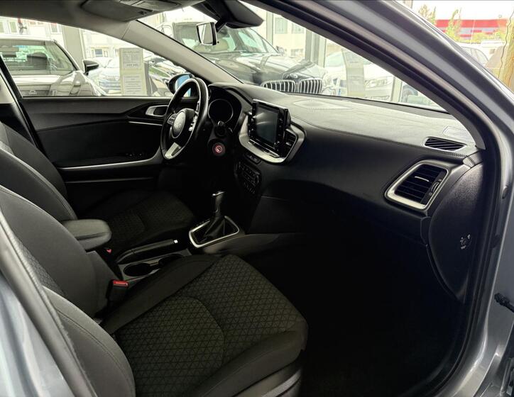 KIA Ceed 9