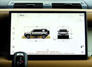 Land Rover Defender 31