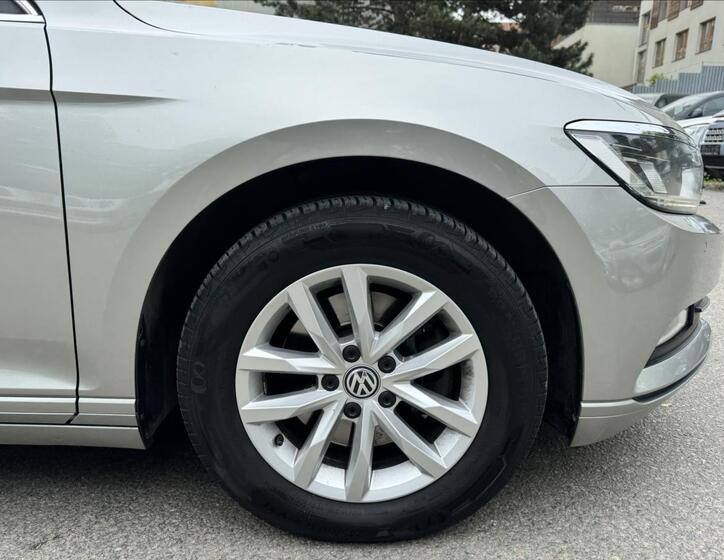 Volkswagen Passat 18