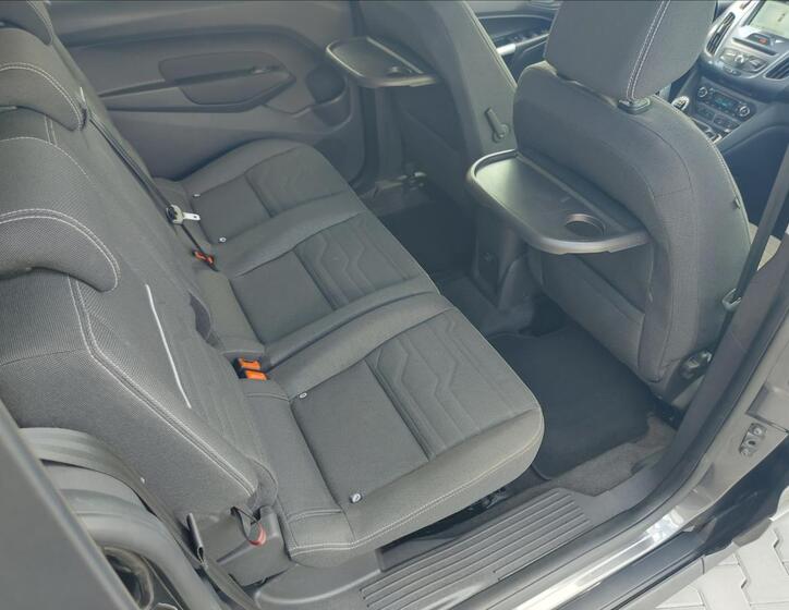 Ford Tourneo Connect 18