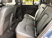 Land Rover Defender 20