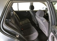 Volkswagen Golf 11