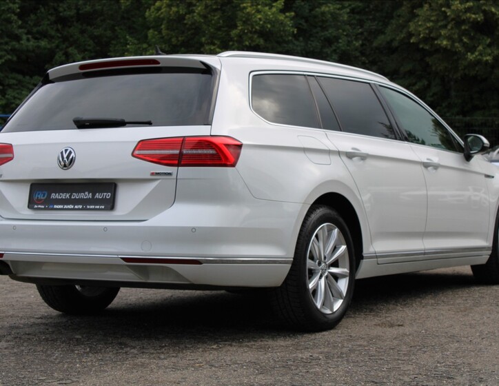 Volkswagen Passat 5