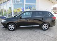 Mitsubishi Outlander 10