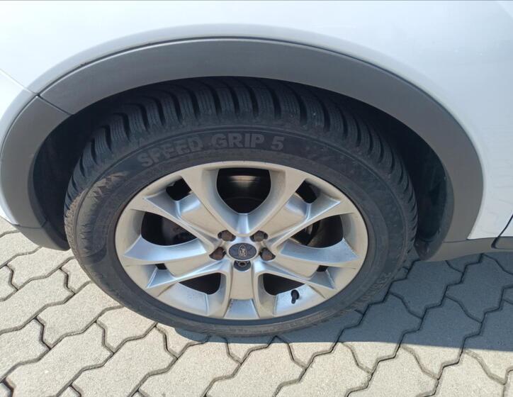 Ford Kuga 26
