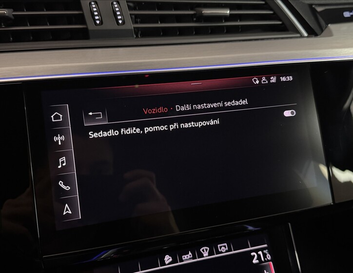 Audi e-tron 28
