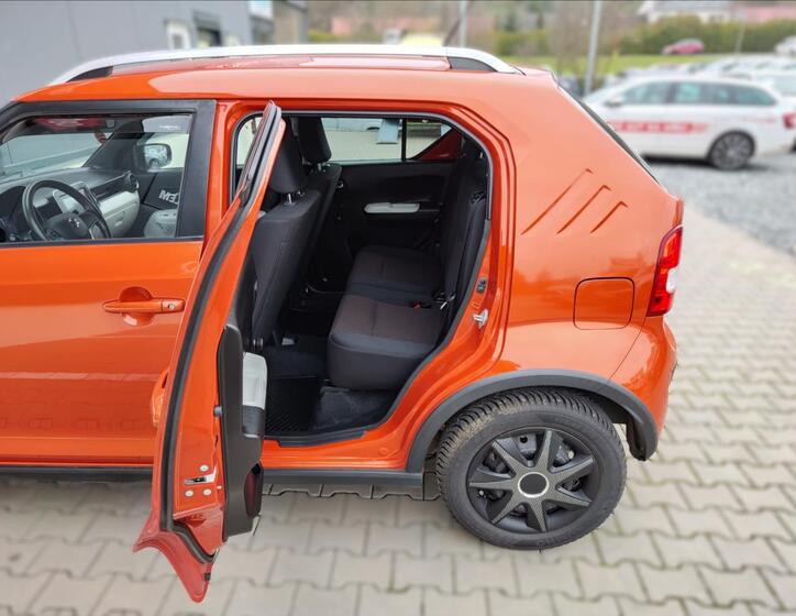 Suzuki Ignis 11