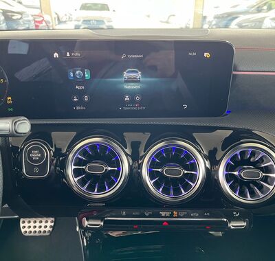 Mercedes-Benz CLA 15