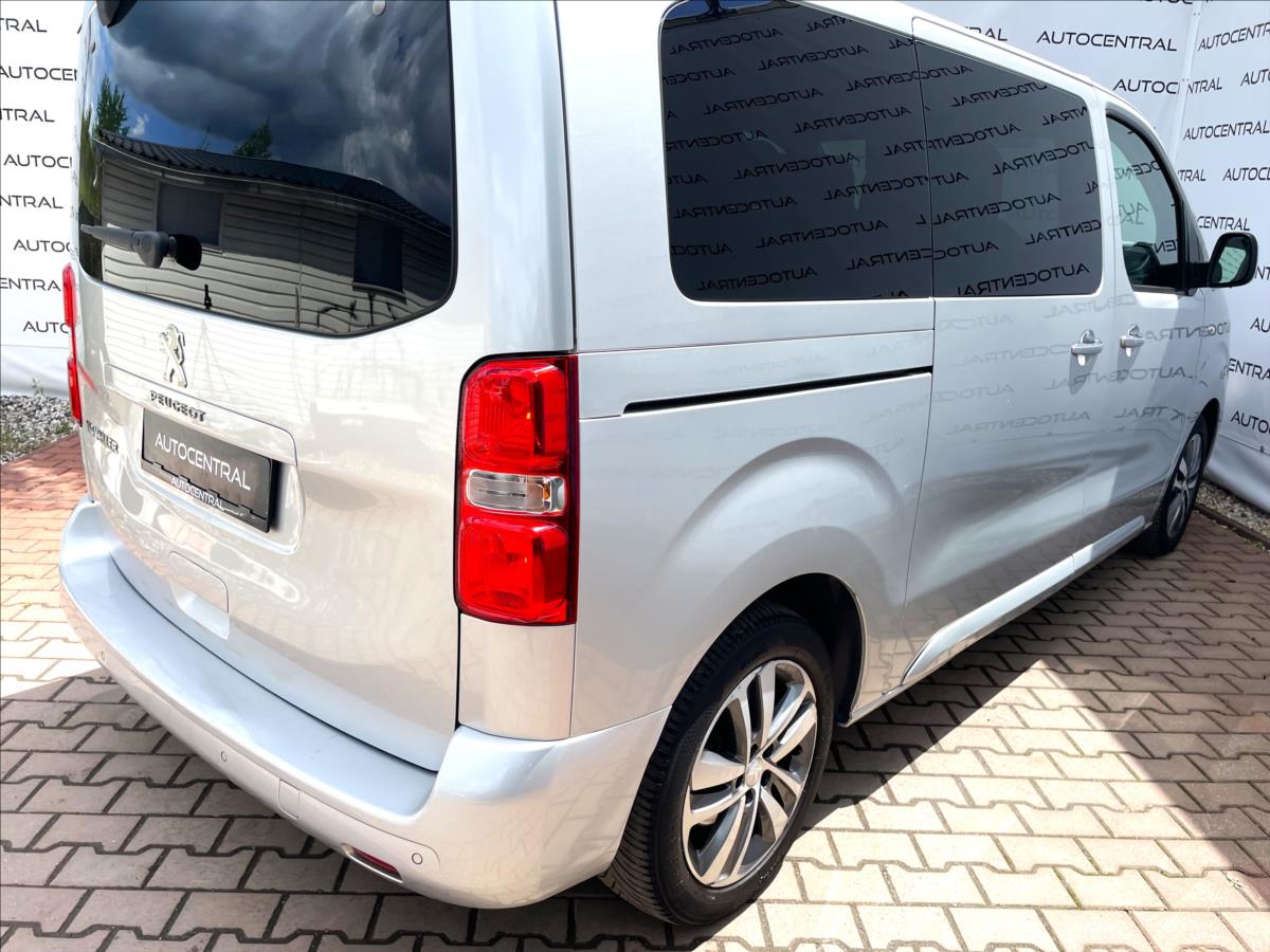 Peugeot Traveller