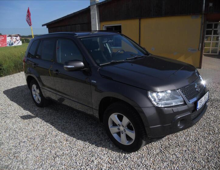 Suzuki Grand Vitara 3
