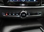 Volvo V90 22