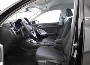 Audi Q3 6