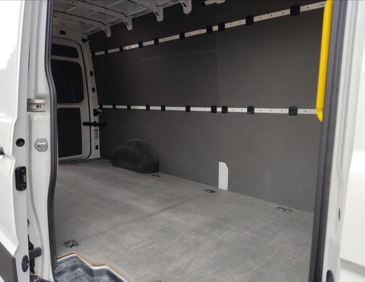 Volkswagen Crafter 21