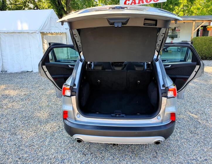Ford Kuga 38