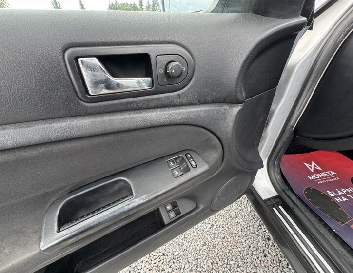 Volkswagen Passat 16