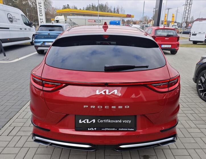 KIA ProCeed 5