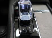 Volvo XC90 24