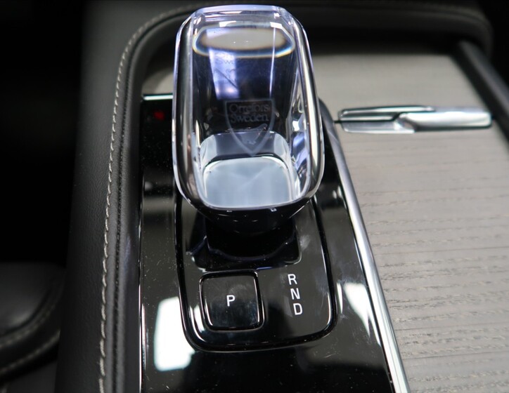 Volvo XC90 24